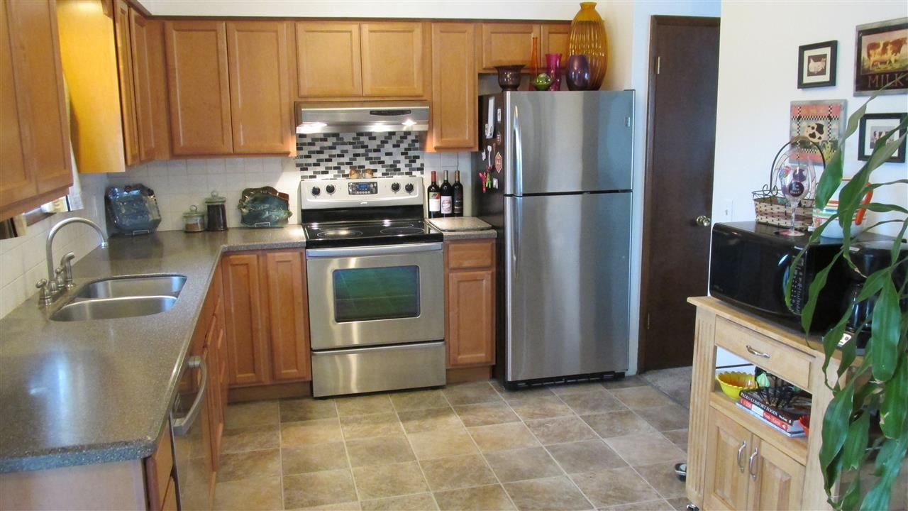 1920 N Sipple Rd - Photo 3