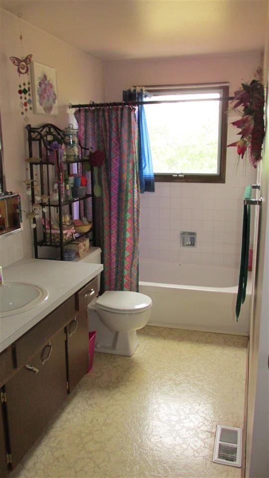1920 N Sipple Rd - Photo 9