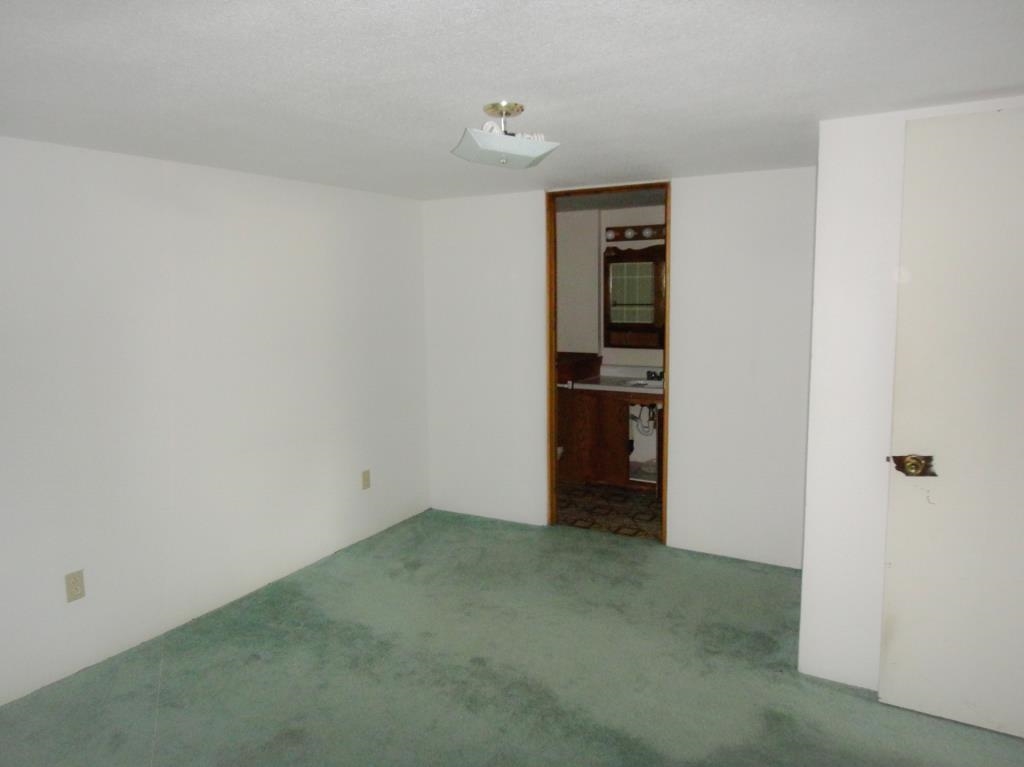 11303 E 17th Ave - Photo 12