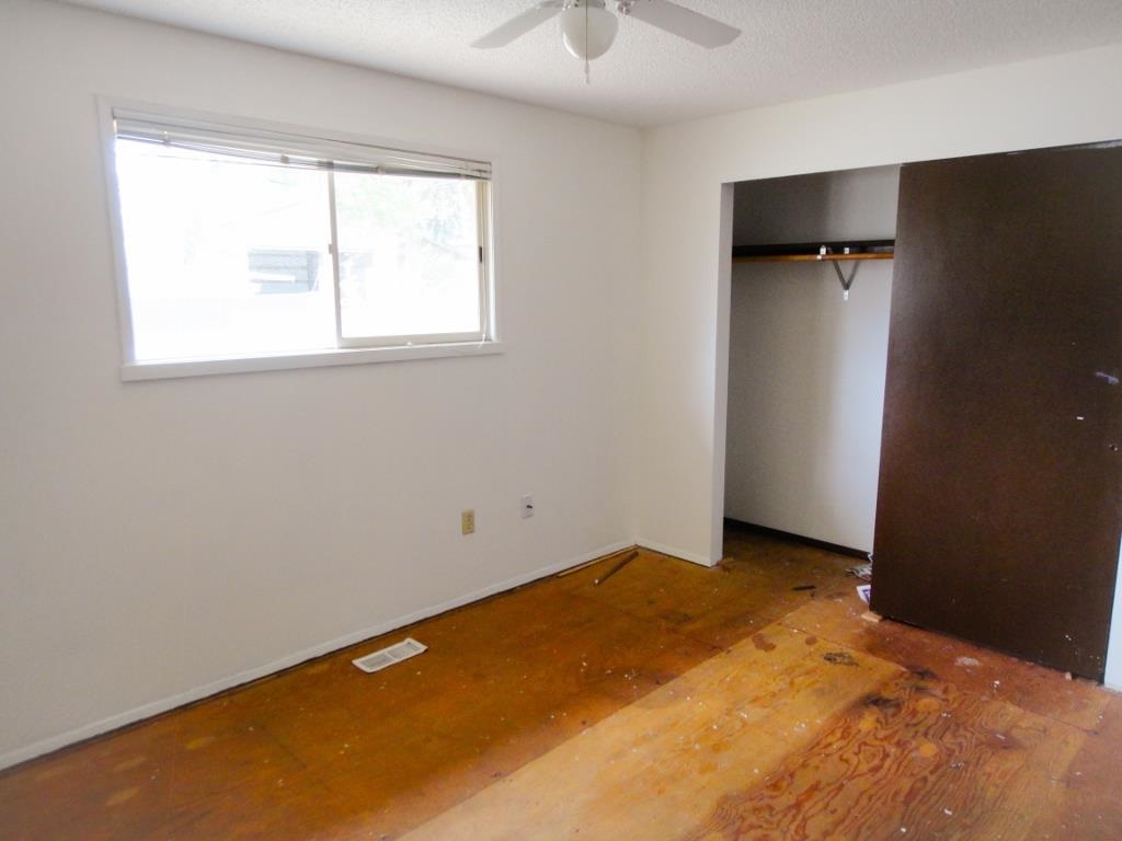 11303 E 17th Ave - Photo 8