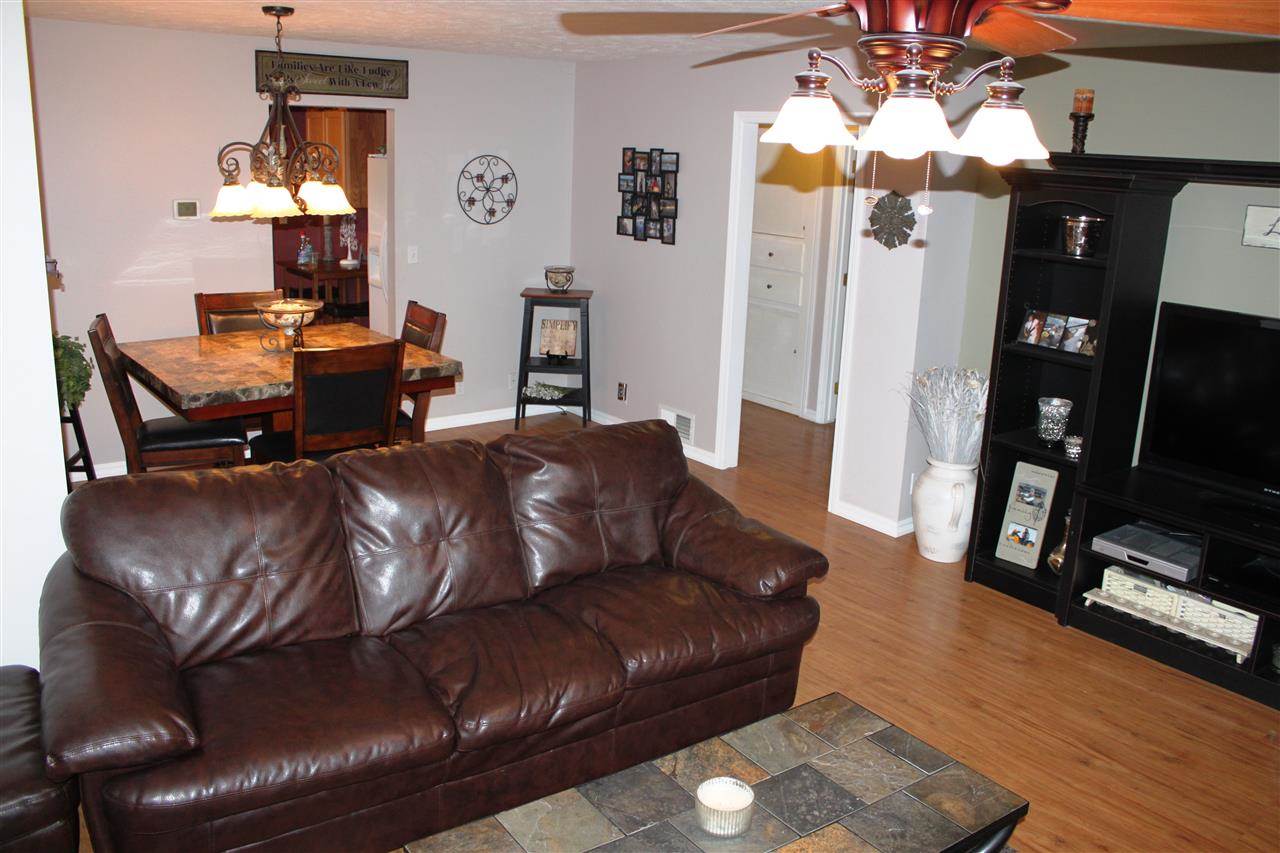 5303 N Oak St - Photo 17