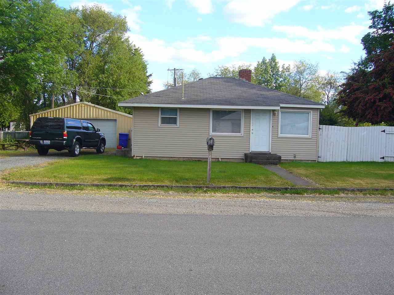 7312 E Sharp - Photo 2