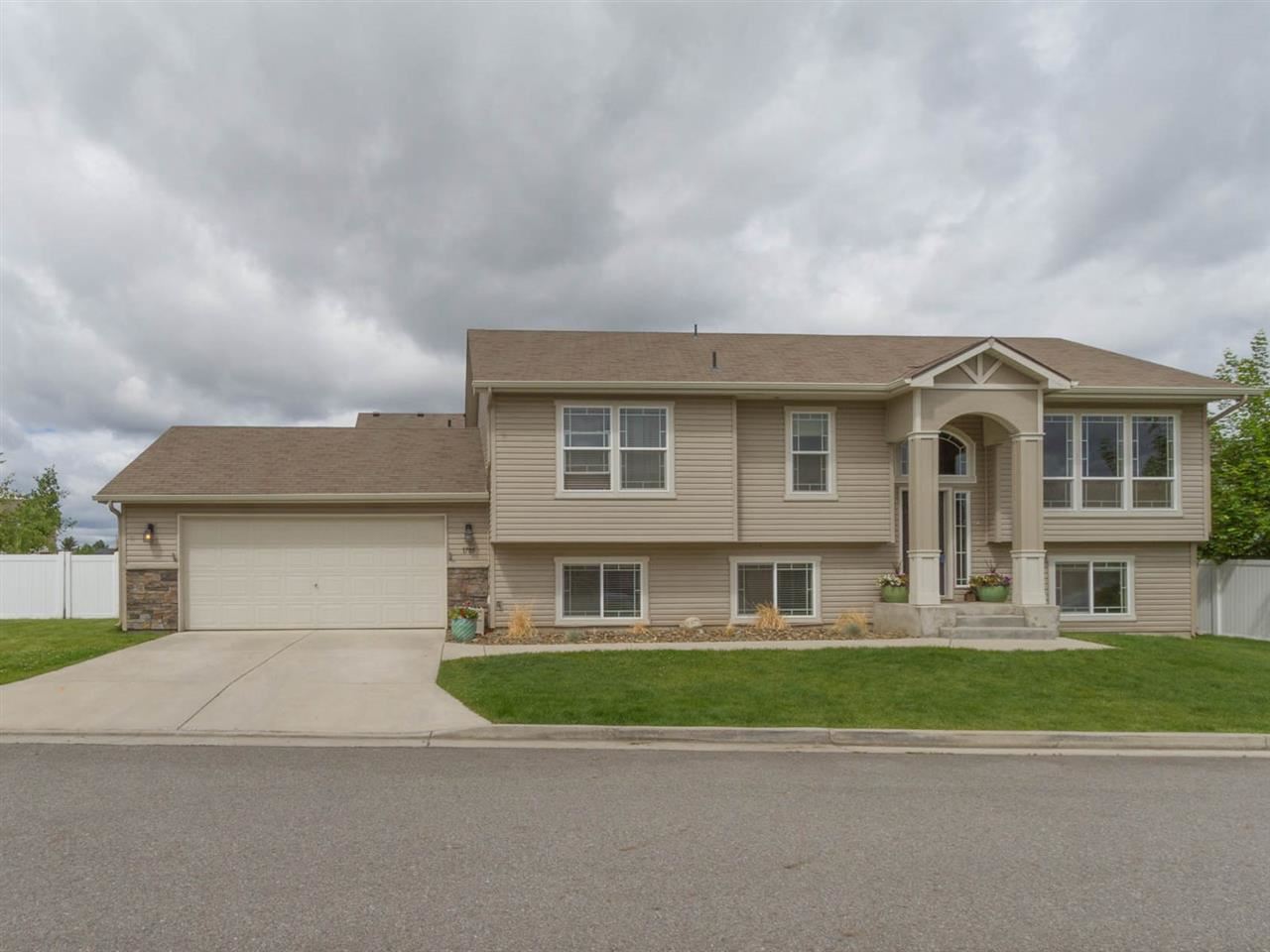 1705 N Corbin Ln - Photo 1