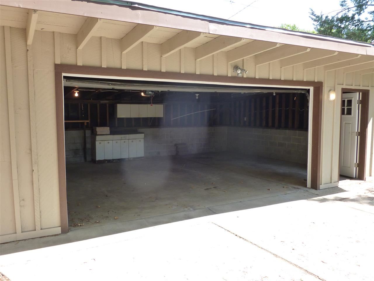 908 N Summit Blvd - Photo 16
