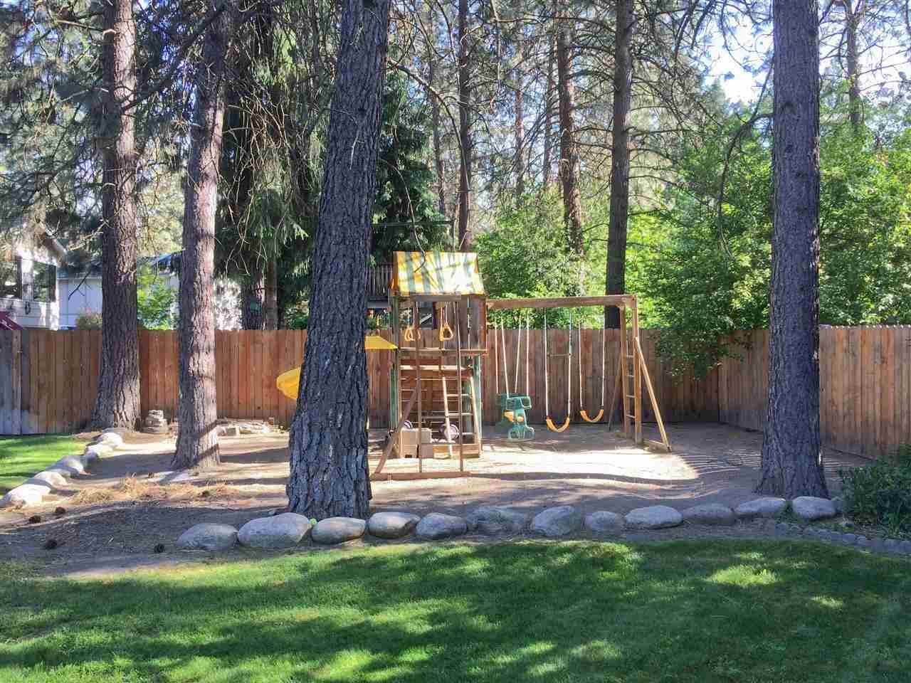 1022 S MARIAM St - Photo 9