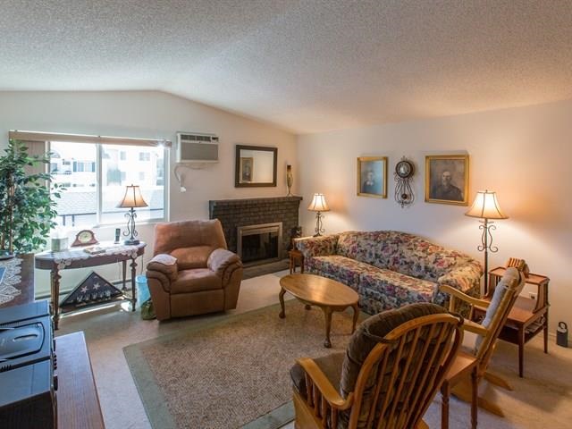 208 E Weile - Photo 5