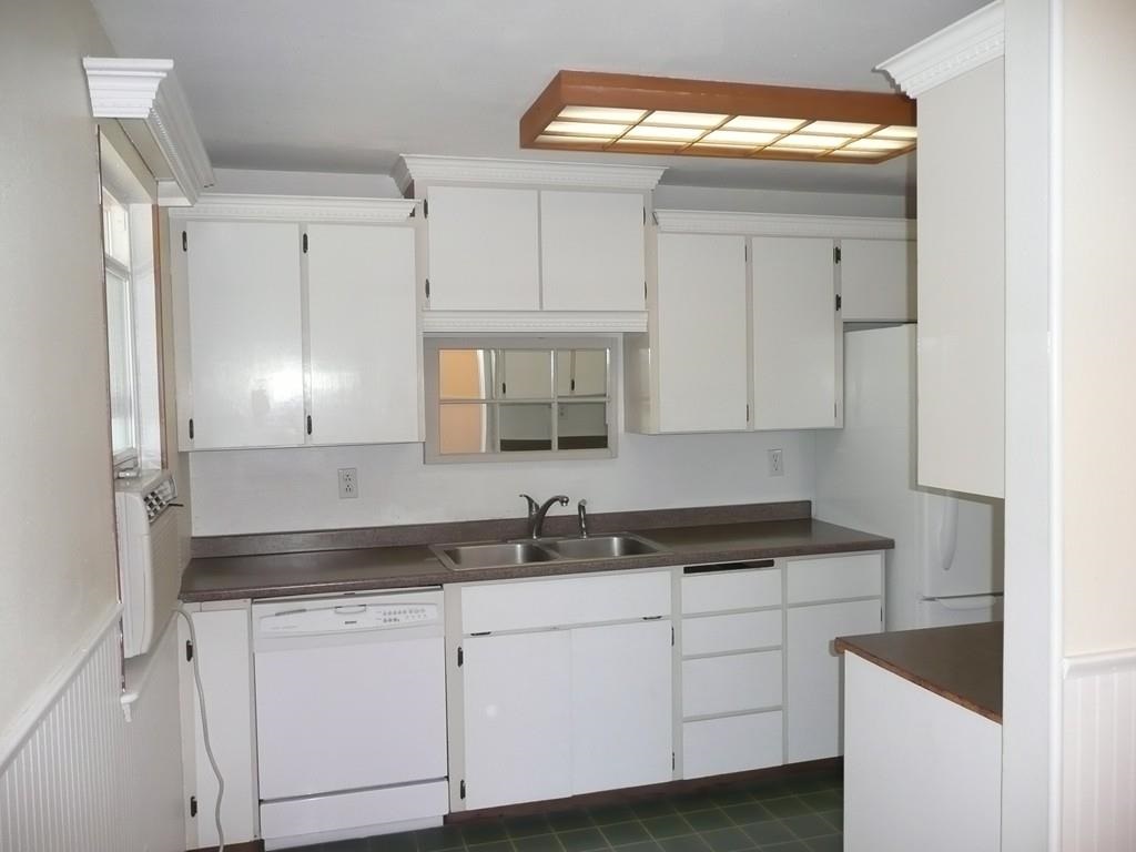 11353 W Greenfield Rd - Photo 5