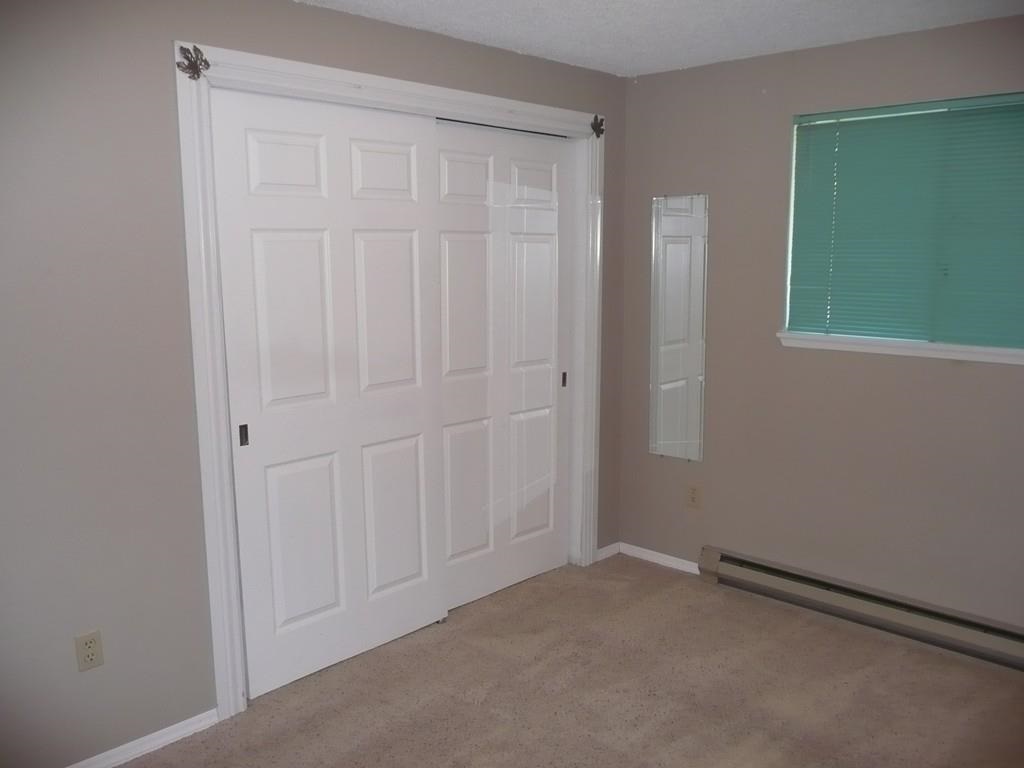 11353 W Greenfield Rd - Photo 8