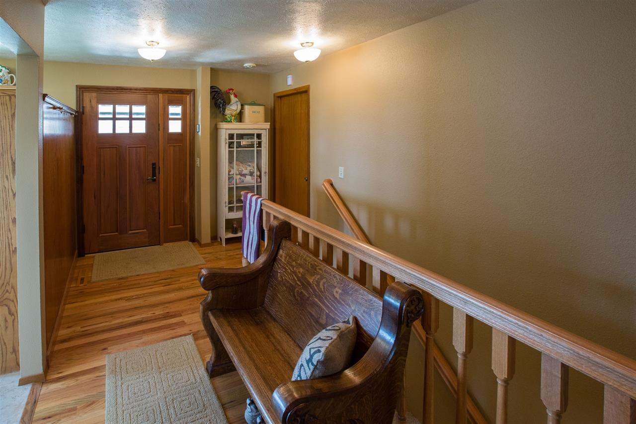 1127 N Ladd Rd - Photo 6