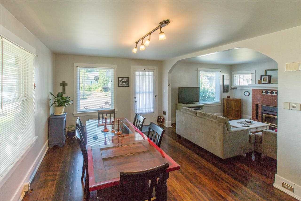 314 E Liberty - Photo 4