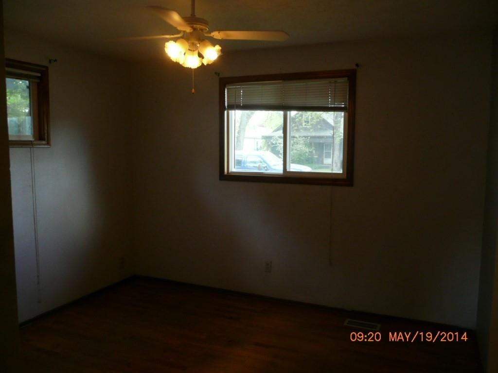 1928 W Augusta Ave - Photo 9