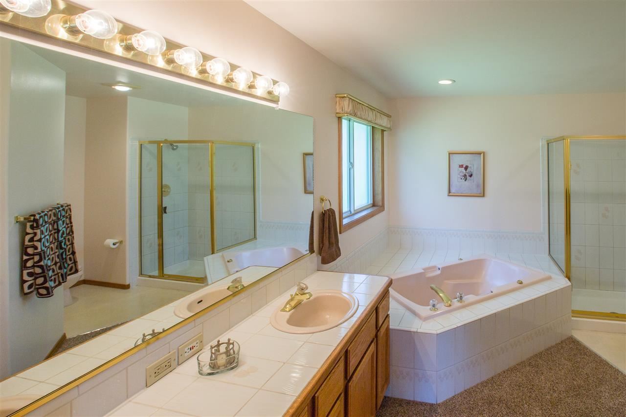 5221 N Millview - Photo 11