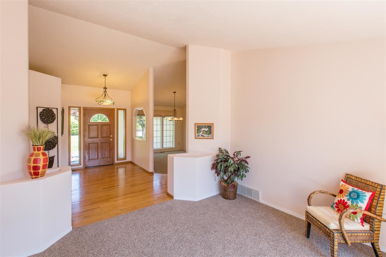 5221 N Millview - Photo 4