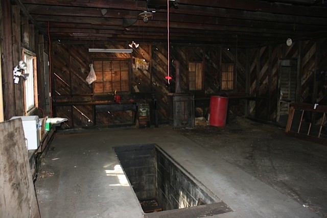 11915 N Main - Photo 16