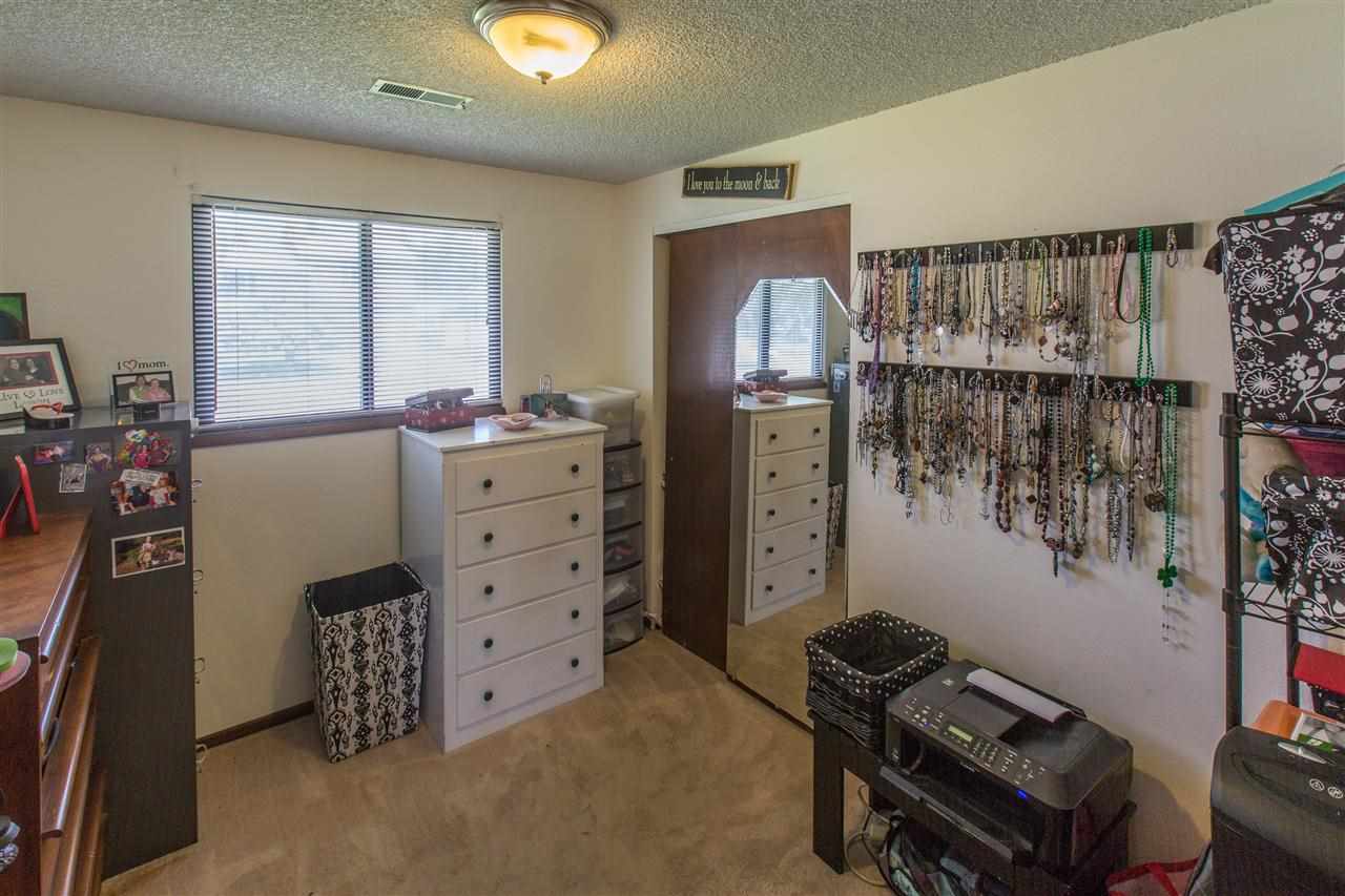 15114 E 2nd Ave - Photo 11