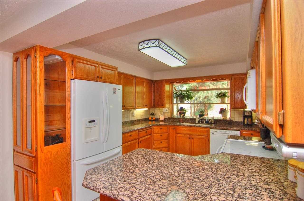 4310 W Shawnee Ave - Photo 3