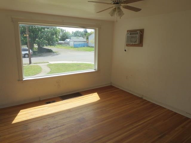 4201 E 24th Ave - Photo 3