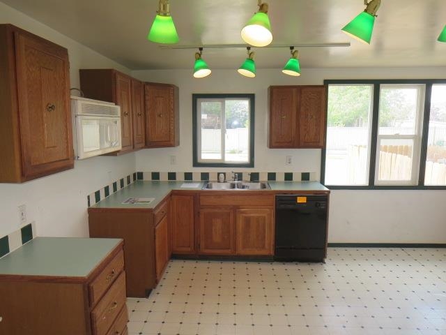 4201 E 24th Ave - Photo 6