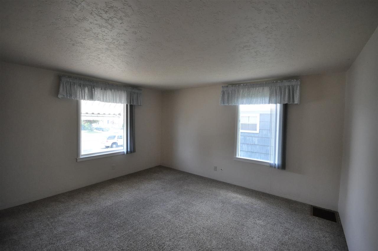 2223 E LONGFELLOW Ave - Photo 7
