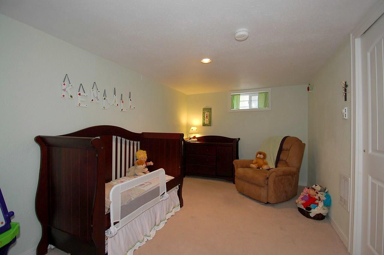 8 E 34th Ave - Photo 14