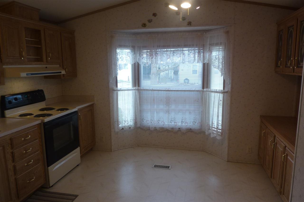 4112 E Center Rd - Photo 5