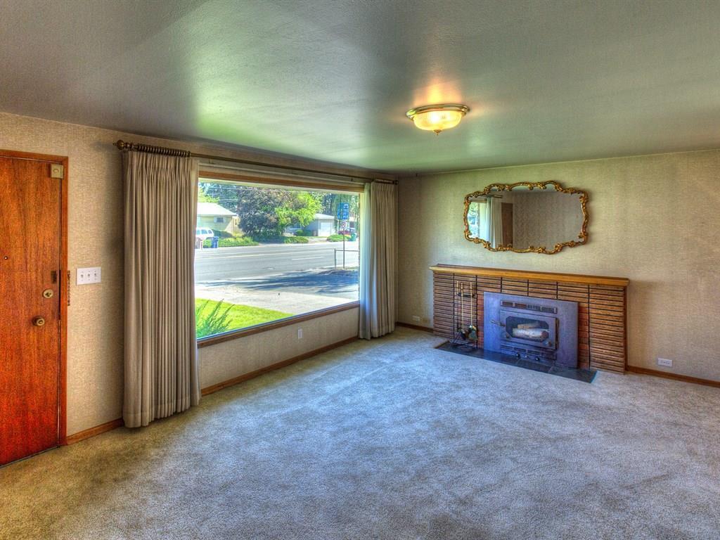 2925 W Francis - Photo 4