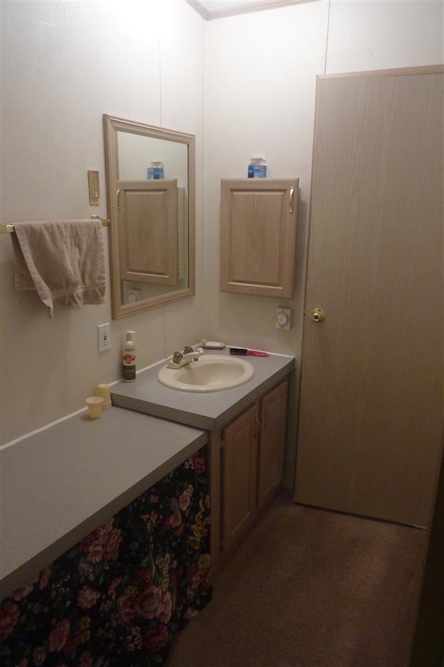 4112 E Center Rd - Photo 9