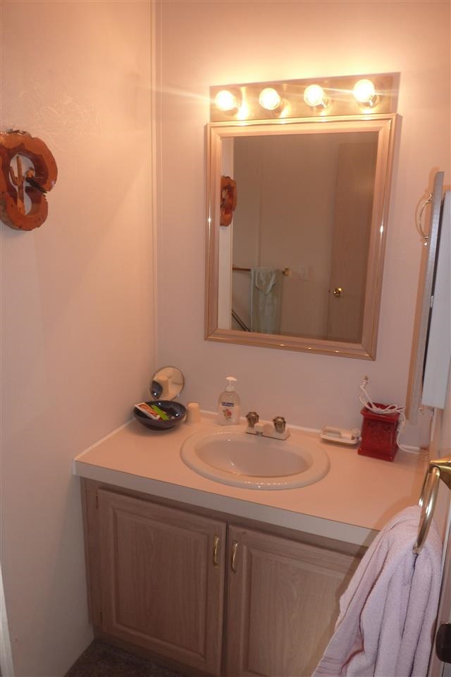 4112 E Center Rd - Photo 10
