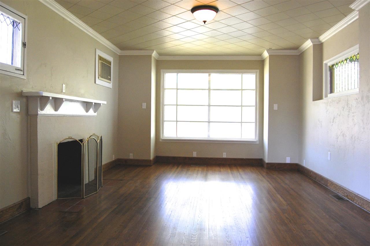 4424 N MADISON St - Photo 4