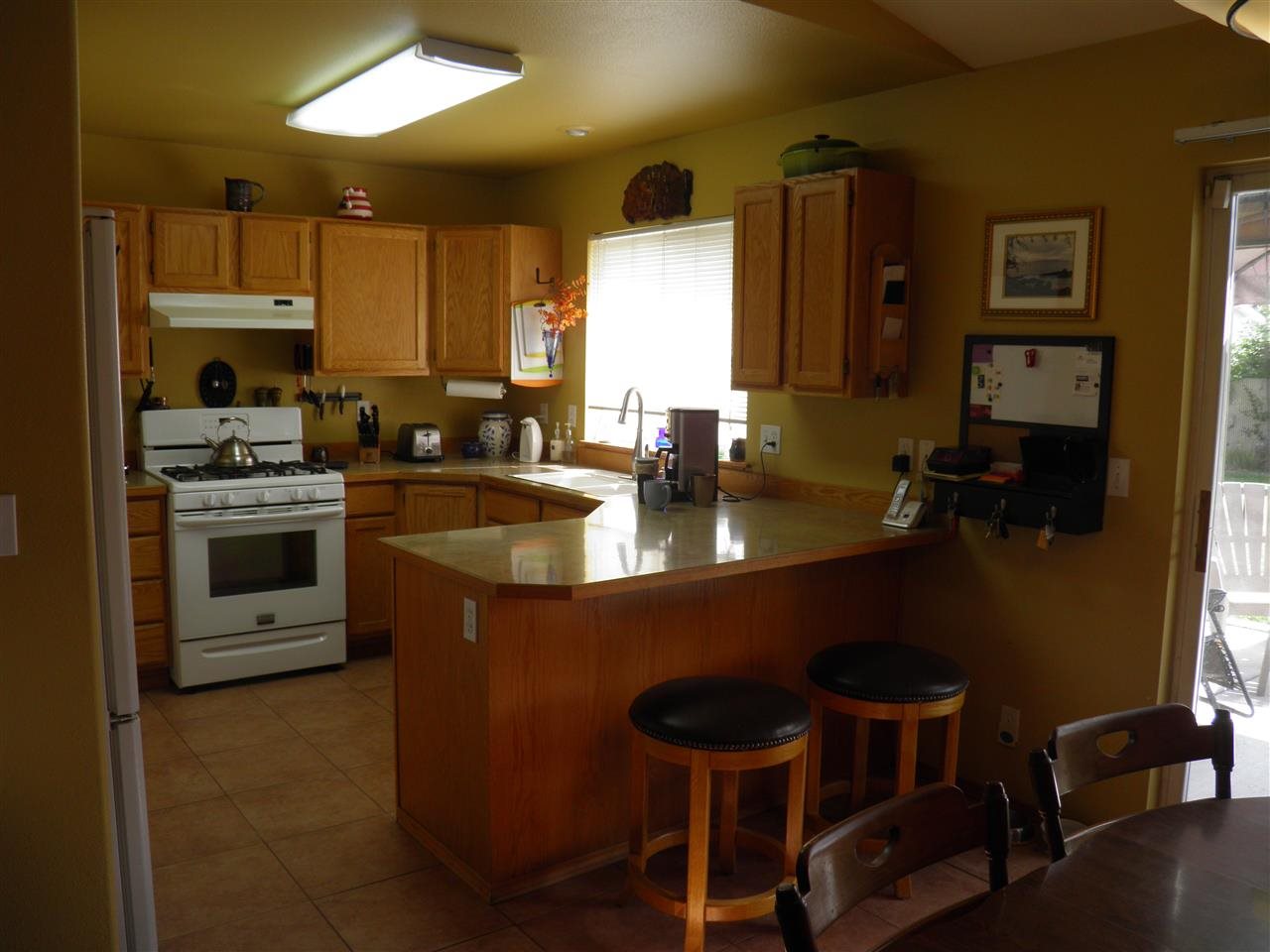 1612 N Holiday Ln - Photo 2