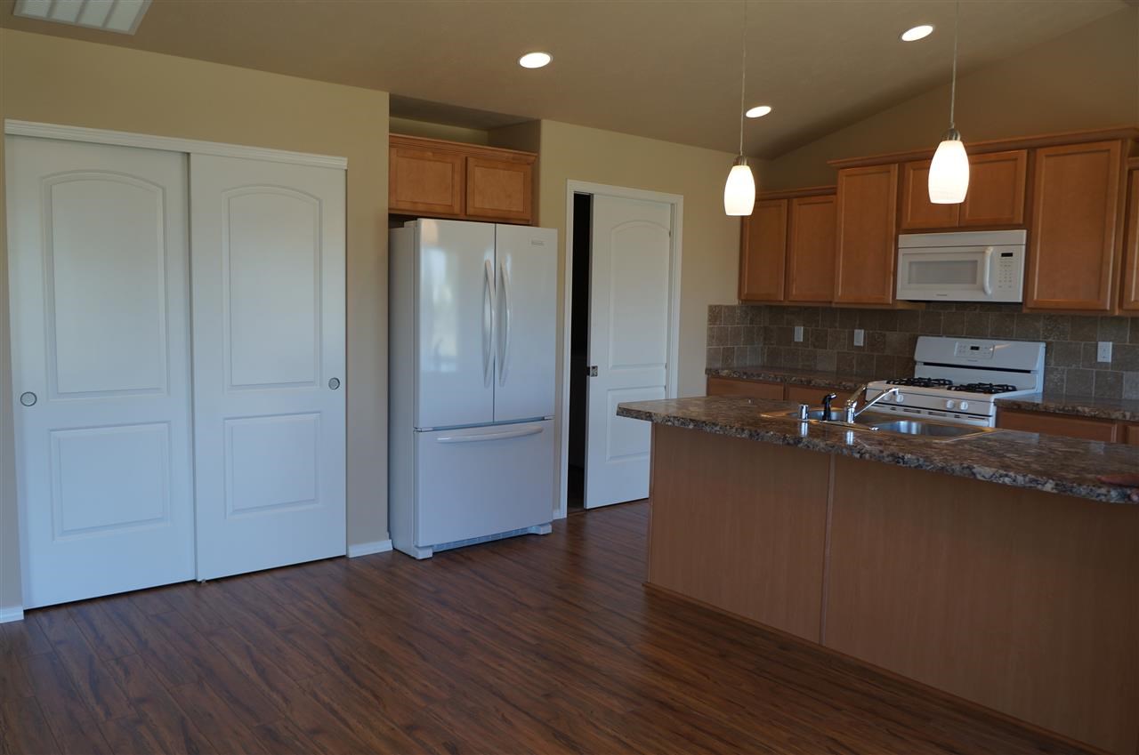 1322 N Robie - Photo 14