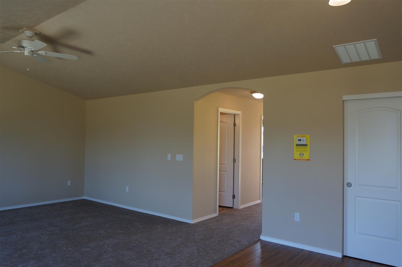 1322 N Robie - Photo 10