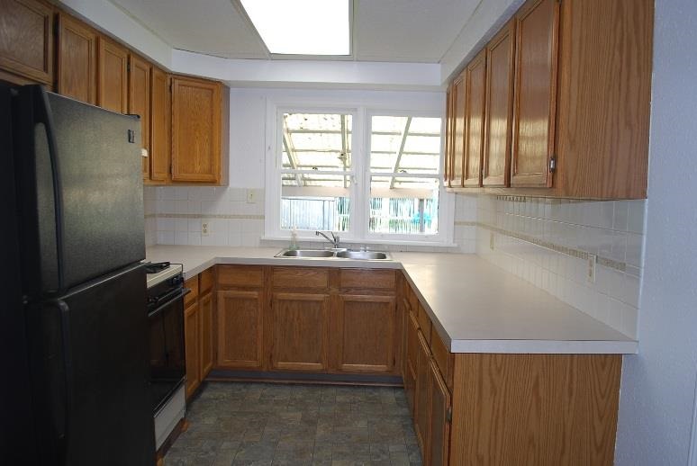 2010 W Broadway Ave - Photo 5