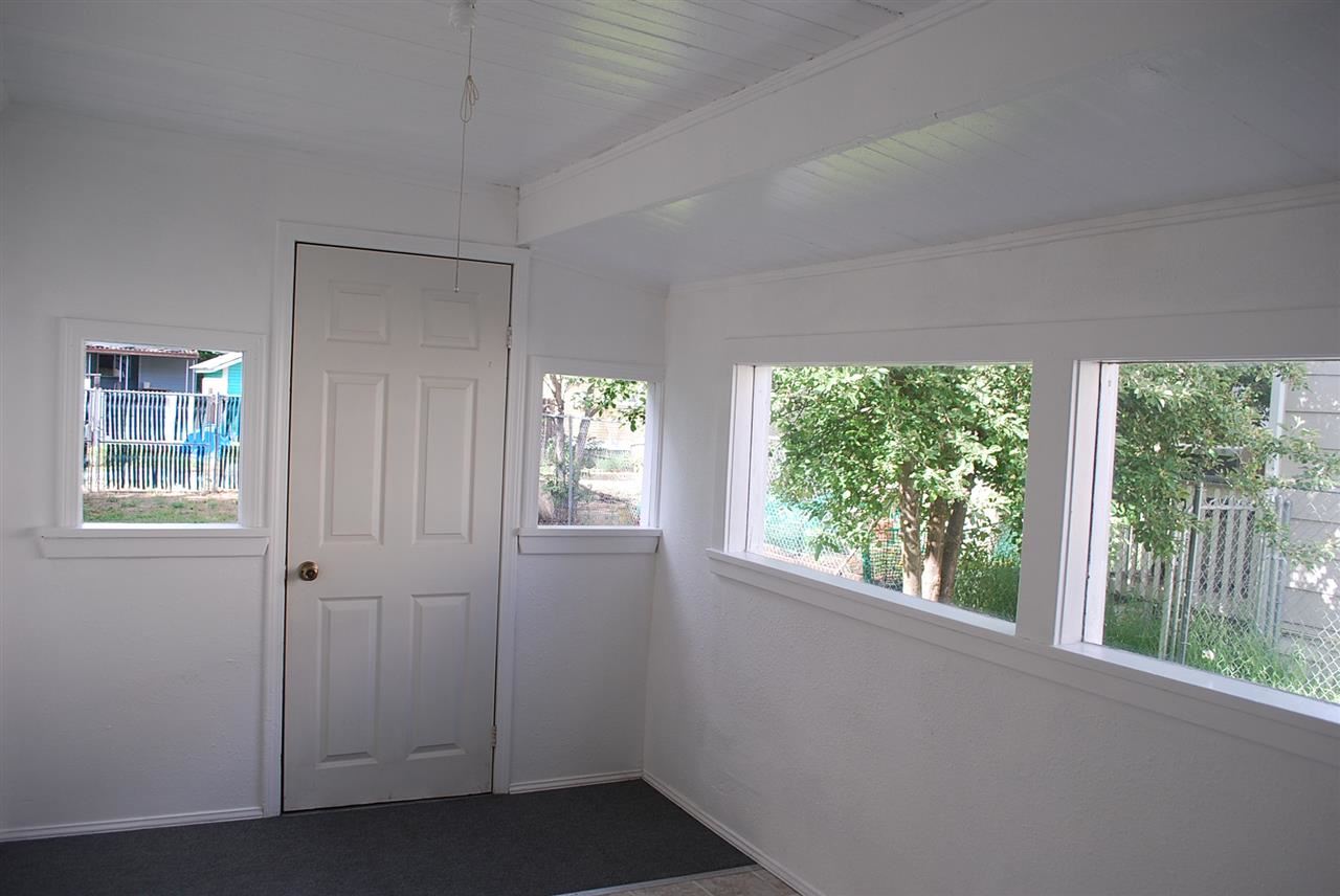 2010 W Broadway Ave - Photo 6