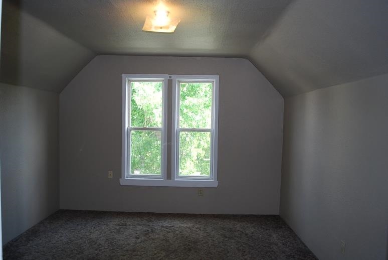 2010 W Broadway Ave - Photo 7