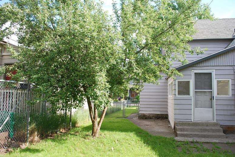 2010 W Broadway Ave - Photo 10