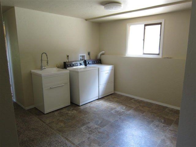 3917 E 19th Ave - Photo 19