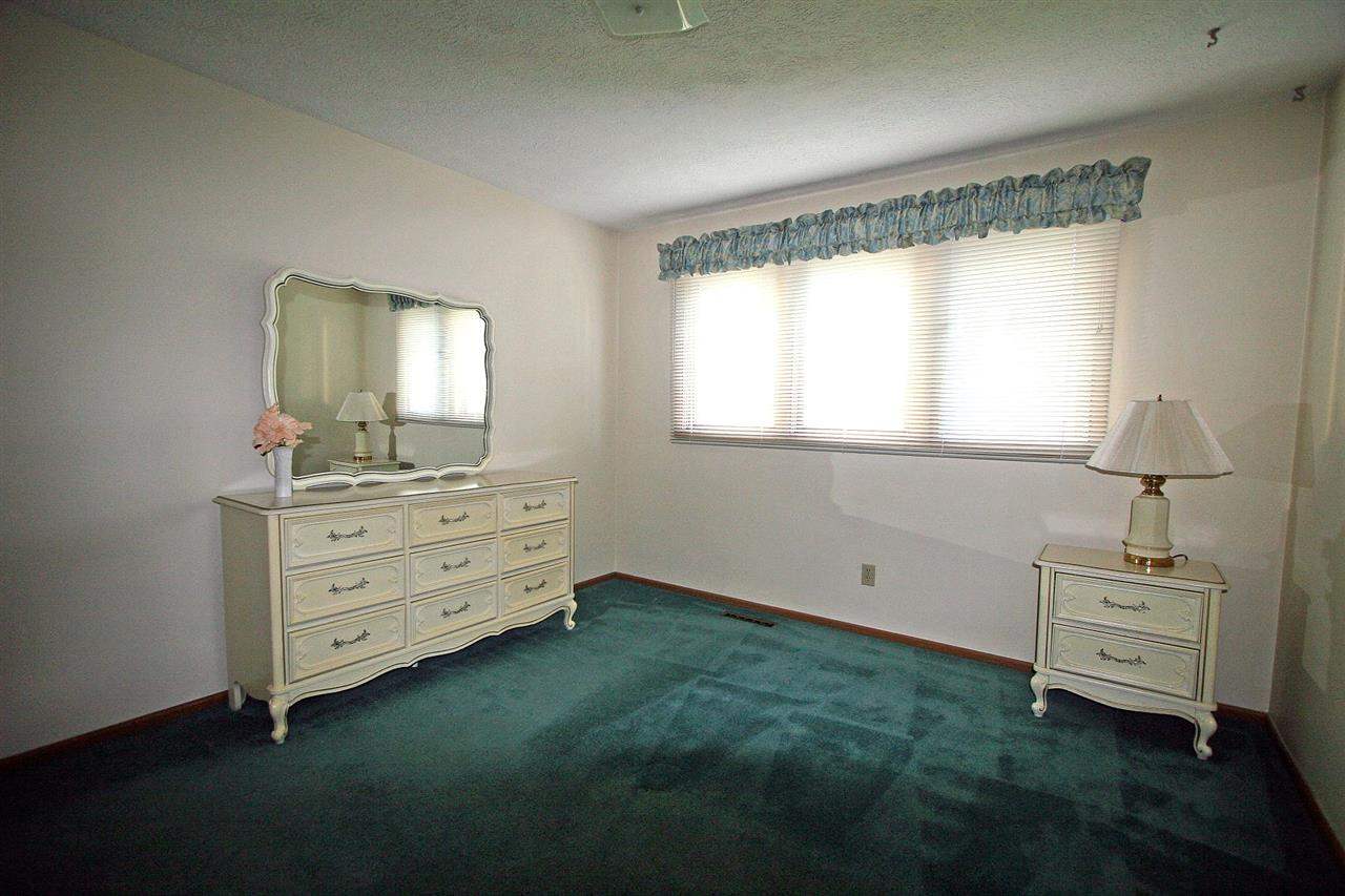 1911 W Glass Ave - Photo 14