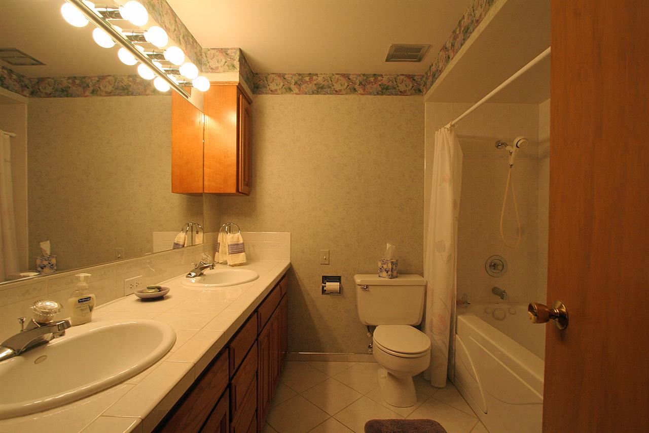 1911 W Glass Ave - Photo 15
