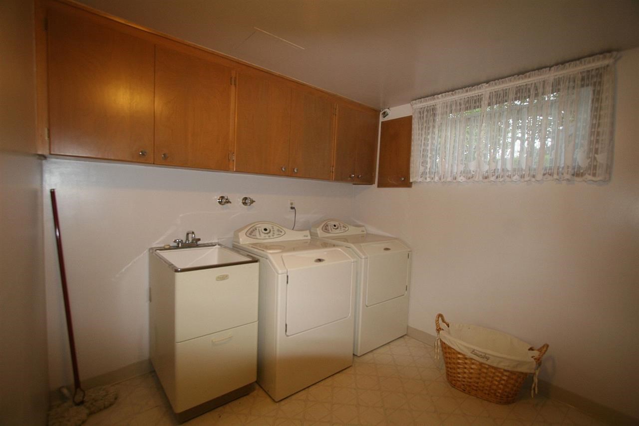 1911 W Glass Ave - Photo 17