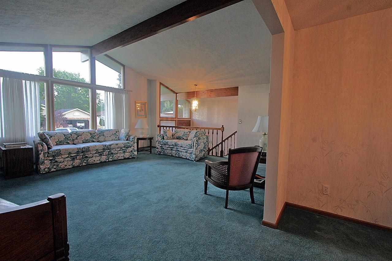 1911 W Glass Ave - Photo 4