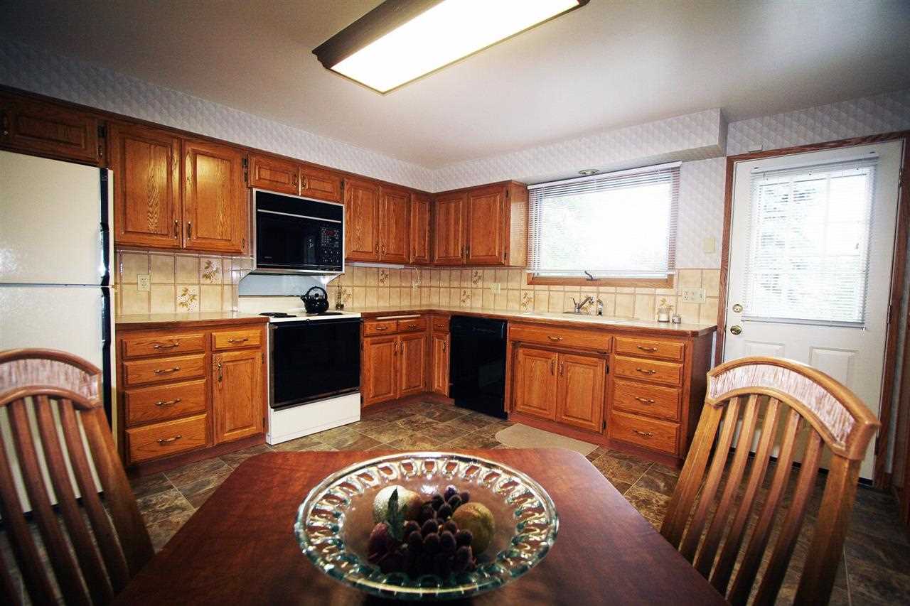 1911 W Glass Ave - Photo 6
