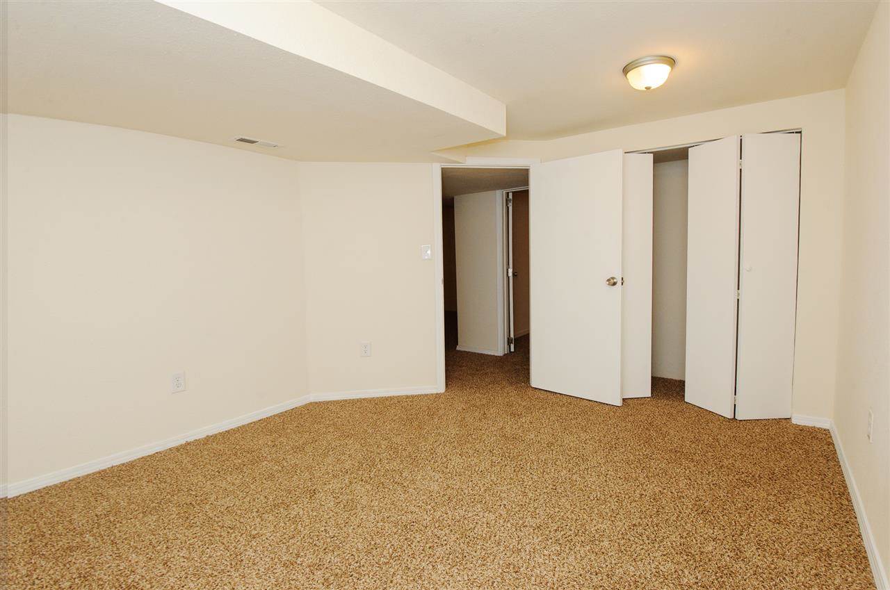 3824 E 4th - Photo 16