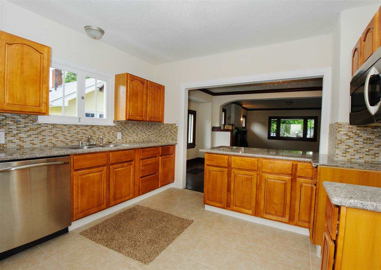 3824 E 4th - Photo 6