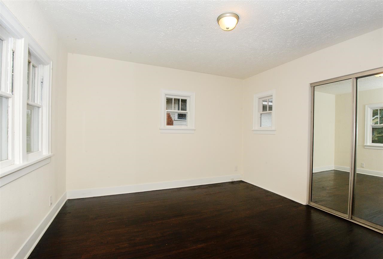 3824 E 4th - Photo 10