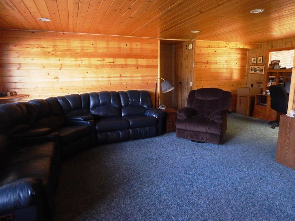 1327 N Delaware Ave - Photo 4