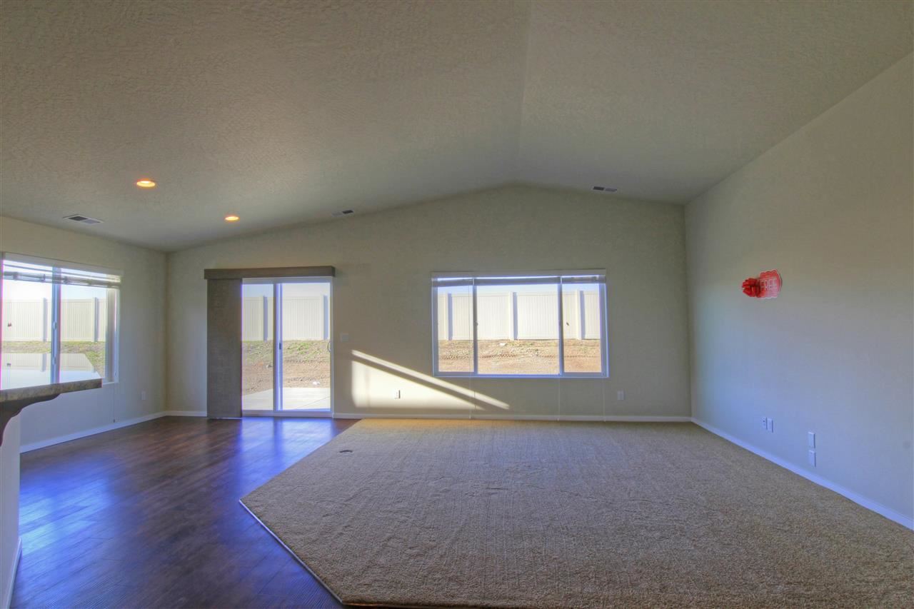 1939 N Carson Range St - Photo 4