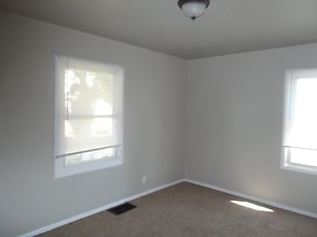5717 N Elm St - Photo 6