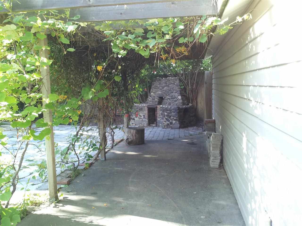 947 E 38th Ave - Photo 12