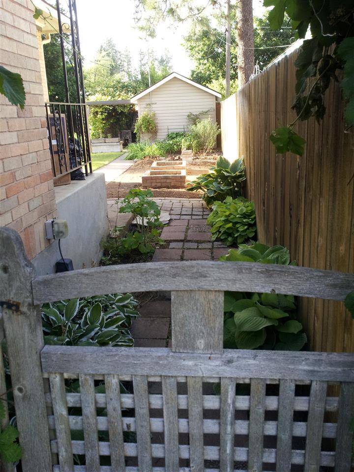 947 E 38th Ave - Photo 10